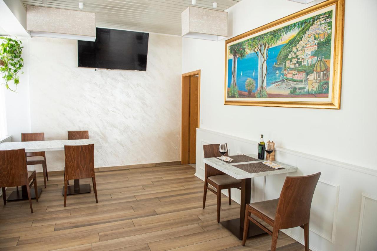 Garni Moderno Hotel Bellinzona Exterior foto